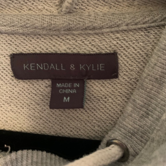 Kendall & Kylie cropped hoodie - Picture 4 of 4